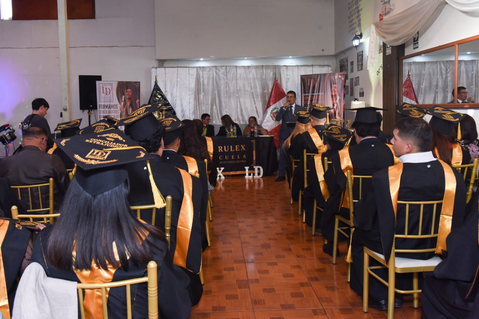 Egresado Perulex